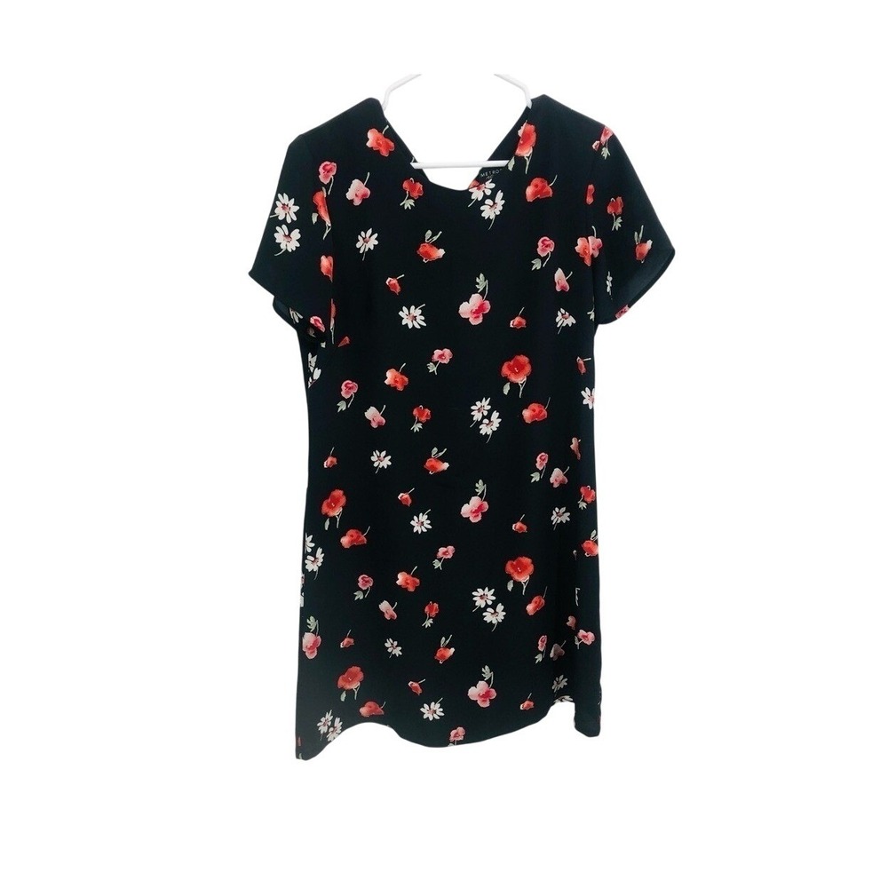 Metropolitan. New York, women's black floral mini. Dress size 10
